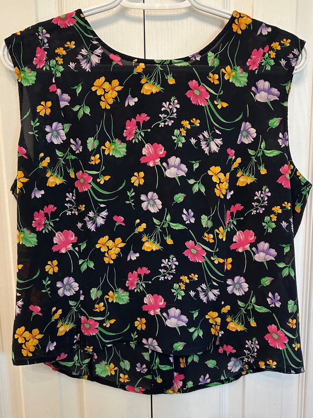 Bella Valentina 100% Silk Sleeveless Floral Blouse Navy Size 12